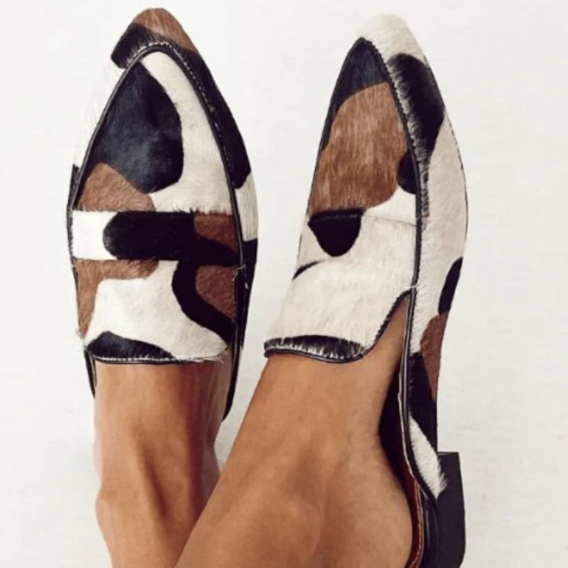 Embroidery Flat Shoes - 영국 스타일 2026 봄/가을 신상품 세련된