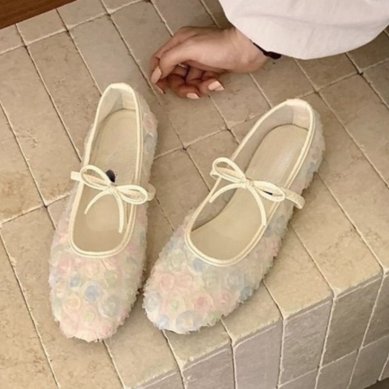 Embroidery Flat Shoes - 부드러운 뉴 차이니즈 로즈 메쉬 메리제인