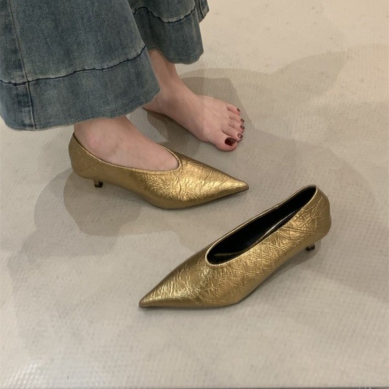 2025 가을 신상 출퇴근용 플랫힐 얕은 입구 뾰족코  - Embroidery Flat Shoes 리뷰 및 가격