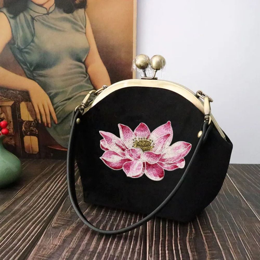 부드러운 연꽃 패치 자수 DIY 가방 아플리케, 의류  - Embroidery Flower Pattern 리뷰 및 가격