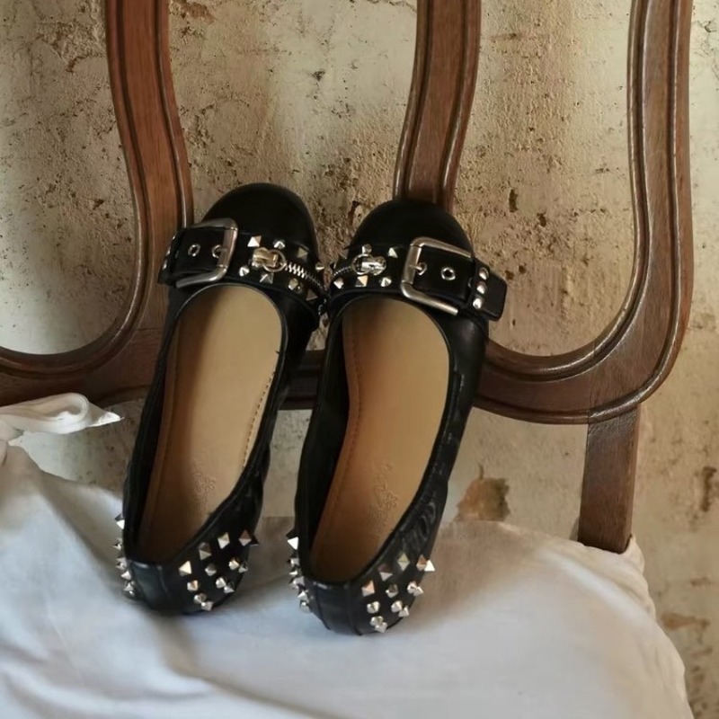 볼트 라운드 헤드 싱글 슈즈 여성용 가죽 버클 로우컷  - Embroidery Flat Shoes 리뷰 및 가격